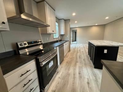 Photo 4 of 11 of home located at 2802 Potts Hollow Rd., #73 Birmingham, AL 35215