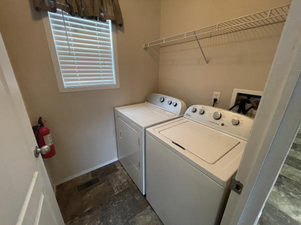 2013 Clayton 95SUN16723 Mobile Home