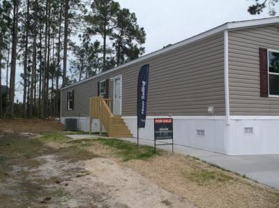 Mobile Home at 304 Dove Rd #25 Camden, SC 29020