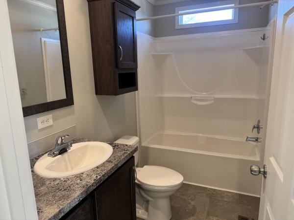 2020 Champion RA2860209 Mobile Home