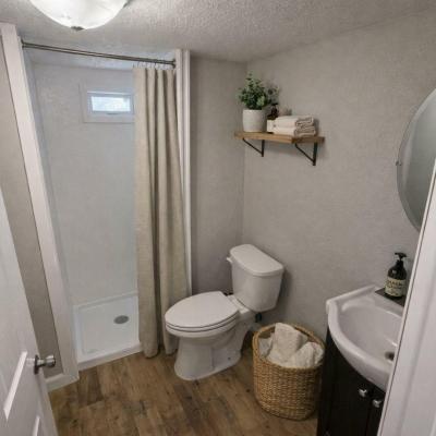 Photo 5 of 11 of home located at 1335 Driftwood Alley Huntington, IN 46750