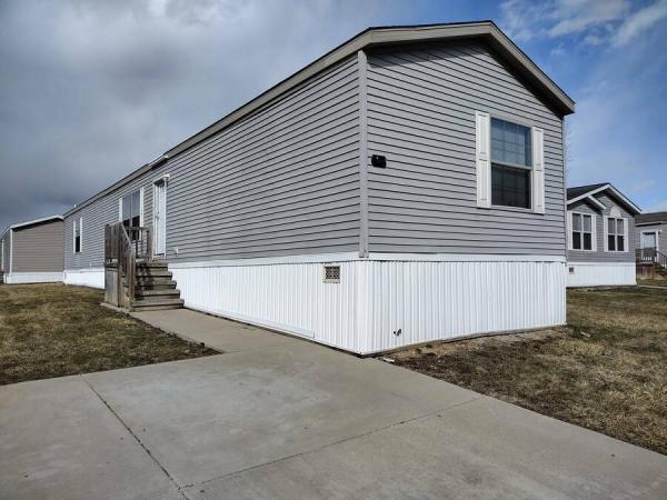 2020  Mobile Home For Sale