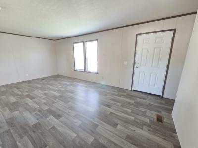 Photo 5 of 14 of home located at 299 Tamarack Highland, MI 48357