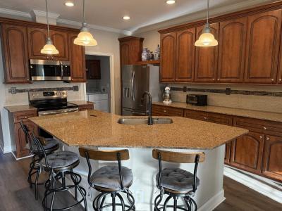 Photo 5 of 8 of home located at 38427 Tee Time Road Dade City, FL 33525