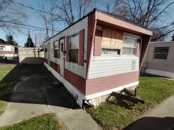 Photo 1 of 2 of home located at 4923 Rockville Rd Unit 11 Indianapolis, IN 46224