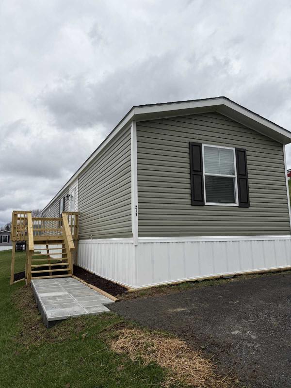 2026 Fleetwood 16763Z Manufactured Home