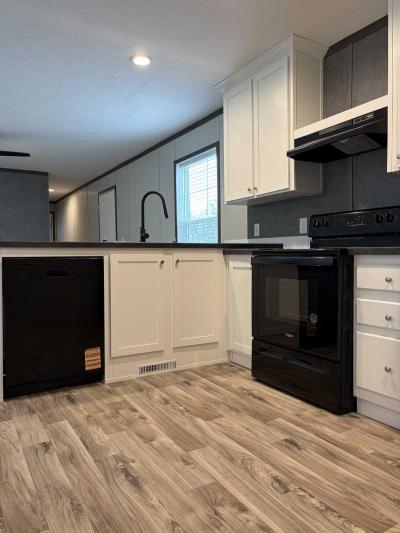 Photo 5 of 14 of home located at 219 Canyon Village Morgantown, WV 26508