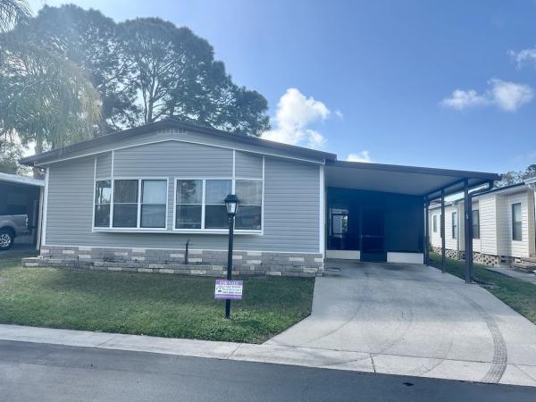 1985 TWIN Mobile Home For Sale