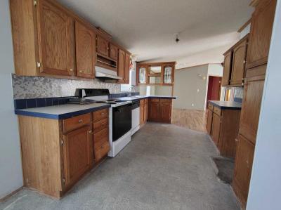 Photo 2 of 13 of home located at 5135 S Hydraulic St. #218 Wichita, KS 67216