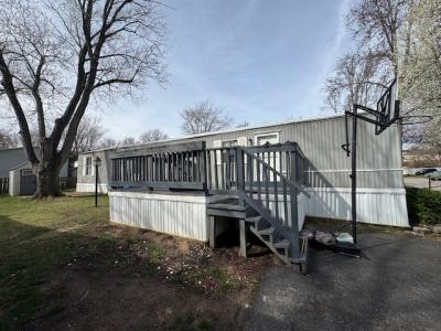 Photo 4 of 13 of home located at 127 Glendale Ct Saint Charles, MO 63301