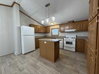 2006 Holly Park Manufactured Home