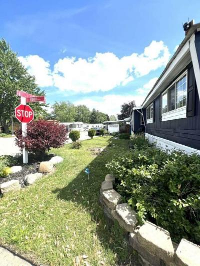 Photo 2 of 25 of home located at 333 E Lakewood Blvd Lot 209 Holland, MI 49424