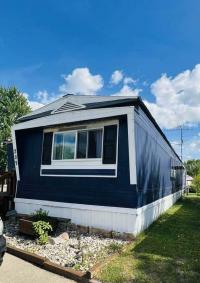 1973 Country Square Manufactured Home