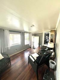 1973 Country Square Manufactured Home