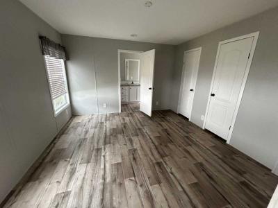 Photo 6 of 8 of home located at 901 Massachusetts Ave Pensacola, FL 32526