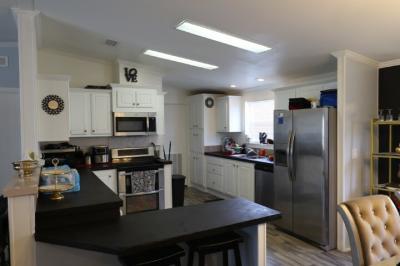 Photo 3 of 11 of home located at 2001 NW 21st St #352 Boynton Beach, FL 33436