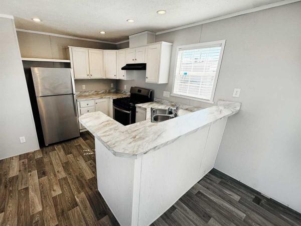 2022  Mobile Home For Sale