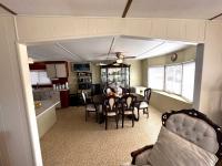 1972 PARKLANE Manufactured Home