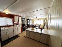 1972 PARKLANE Manufactured Home