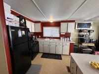 1972 PARKLANE Manufactured Home