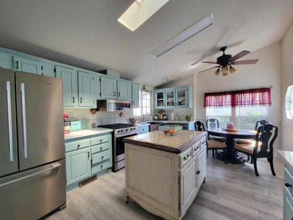 1996 Skyline Home inc Glenhaven Manufactured Home