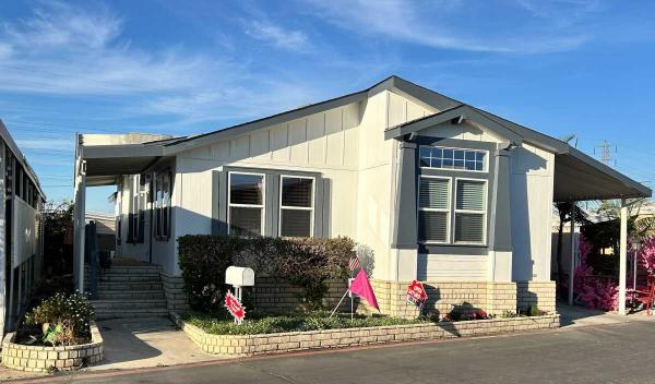 2004 Silvercrest Mobile Home For Sale