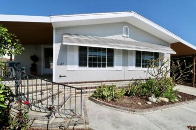 Photo 5 of 58 of home located at 1381 Harbor Lake Avenue Unit#32 Brea, CA 92821