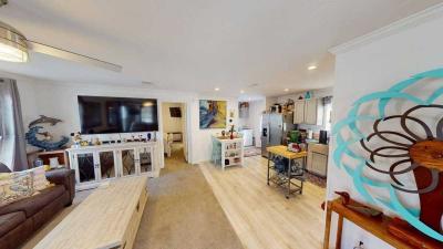 Photo 4 of 17 of home located at 234 57th Ct E Palmetto, FL 34221