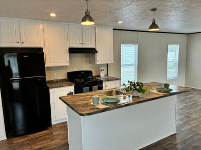 Photo 3 of 7 of home located at 10960 Beach Blvd., #195 Jacksonville, FL 32246