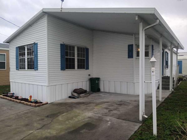 2005  Mobile Home For Sale