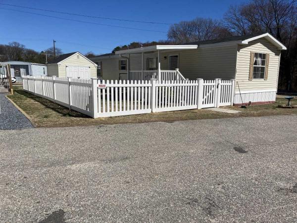 2002 Redman Mobile Home For Sale