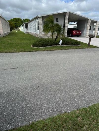 Photo 3 of 20 of home located at 13982 Geranio Fort Pierce, FL 34951