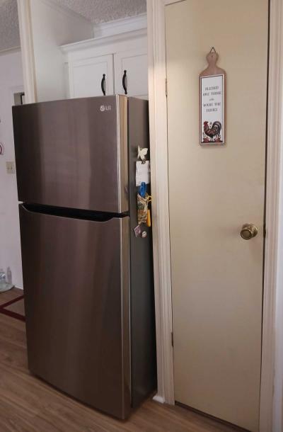 Photo 4 of 8 of home located at 3231 Windjammer Dr. Spring Hill, FL 34607