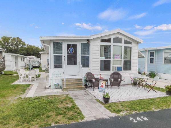 1991 Park Model Mobile Home For Sale