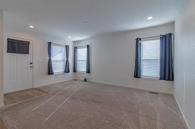 Photo 3 of 22 of home located at 6420 E. Tropicana Ave. Las Vegas, NV 89122