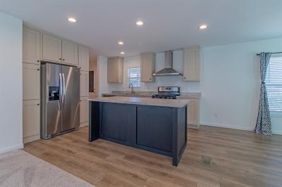 Photo 5 of 22 of home located at 6420 E. Tropicana Ave. Las Vegas, NV 89122