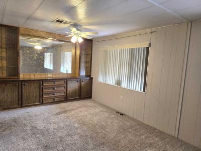 Photo 4 of 24 of home located at 17825 N.7th St. #53 Phoenix, AZ 85022