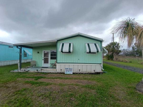 1985  Mobile Home For Sale