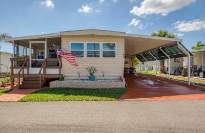 Photo 2 of 25 of home located at 18675 U.s. Hwy 19 N. Lot 328 Clearwater, FL 33764