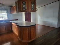 1999 OAKH Manufactured Home