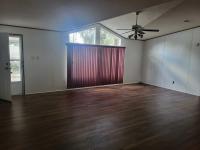 1999 OAKH Manufactured Home