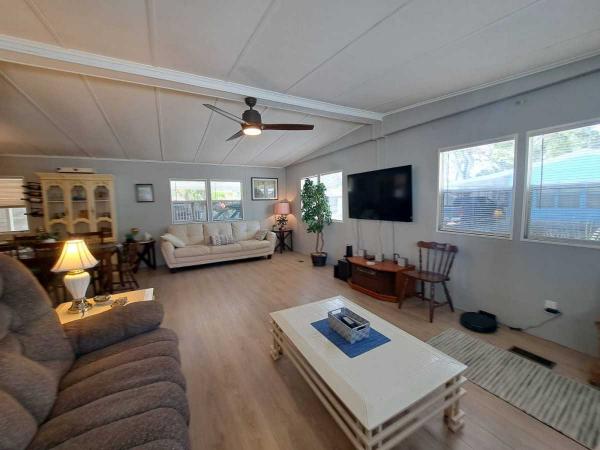 1982 GREE HS Manufactured Home