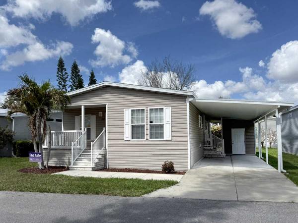 Photo 1 of 2 of home located at 202 Emden Way Ellenton, FL 34222