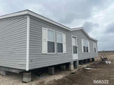Mobile Home at Oak Creek Home Center 20305 Interstate 35 S Lytle, TX 78052