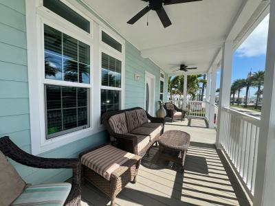 Photo 3 of 13 of home located at 214 NE Seabreeze Dr Jensen Beach, FL 34957