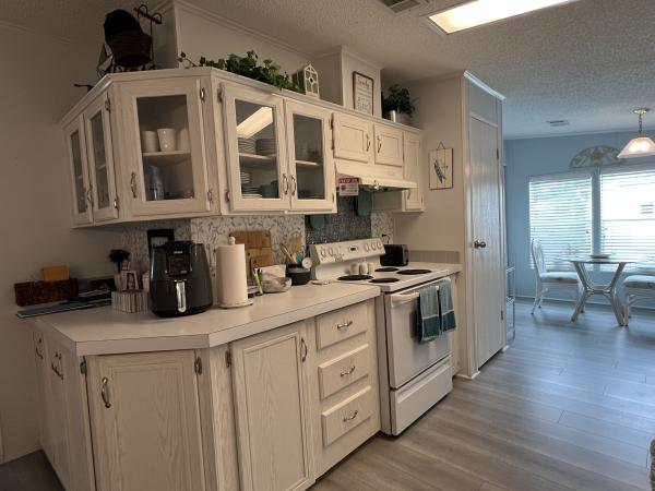 1999 Homes of Merit HS Mobile Home
