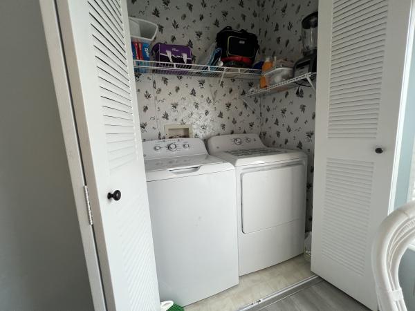 1999 Homes of Merit HS Mobile Home