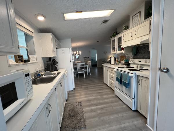 1999 Homes of Merit HS Mobile Home