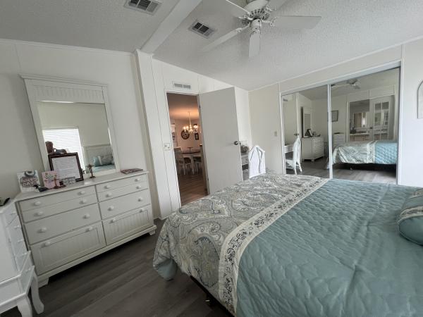 1999 Homes of Merit HS Mobile Home