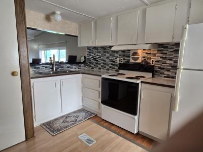 Photo 3 of 6 of home located at 11225 Redbird Dr Dade City, FL 33525